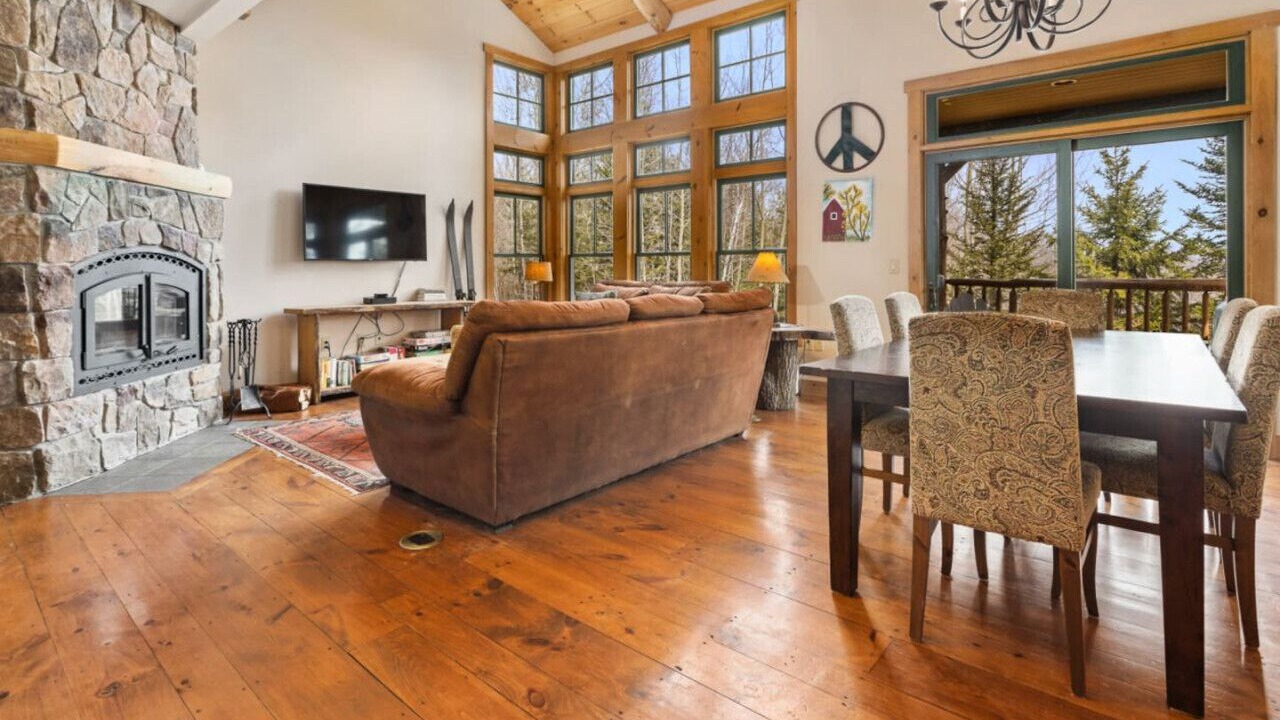 Photo of Livingroom in Stratton Mountain
