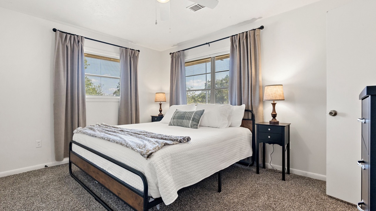 Photo of Bedroom in College Station