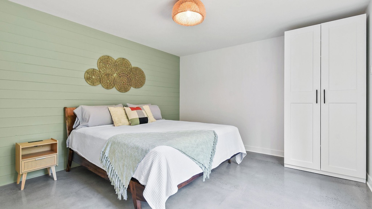 Photo of Bedroom in Lac-Swell