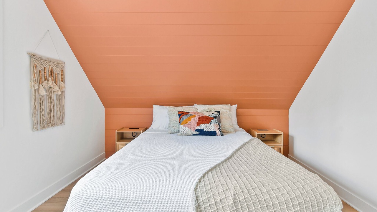 Photo of Bedroom in Lac-Swell