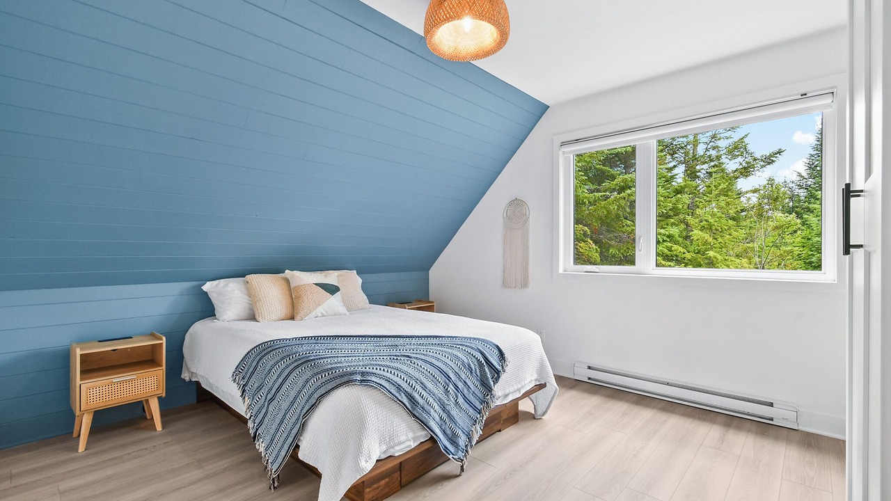 Photo of Bedroom in Lac-Swell