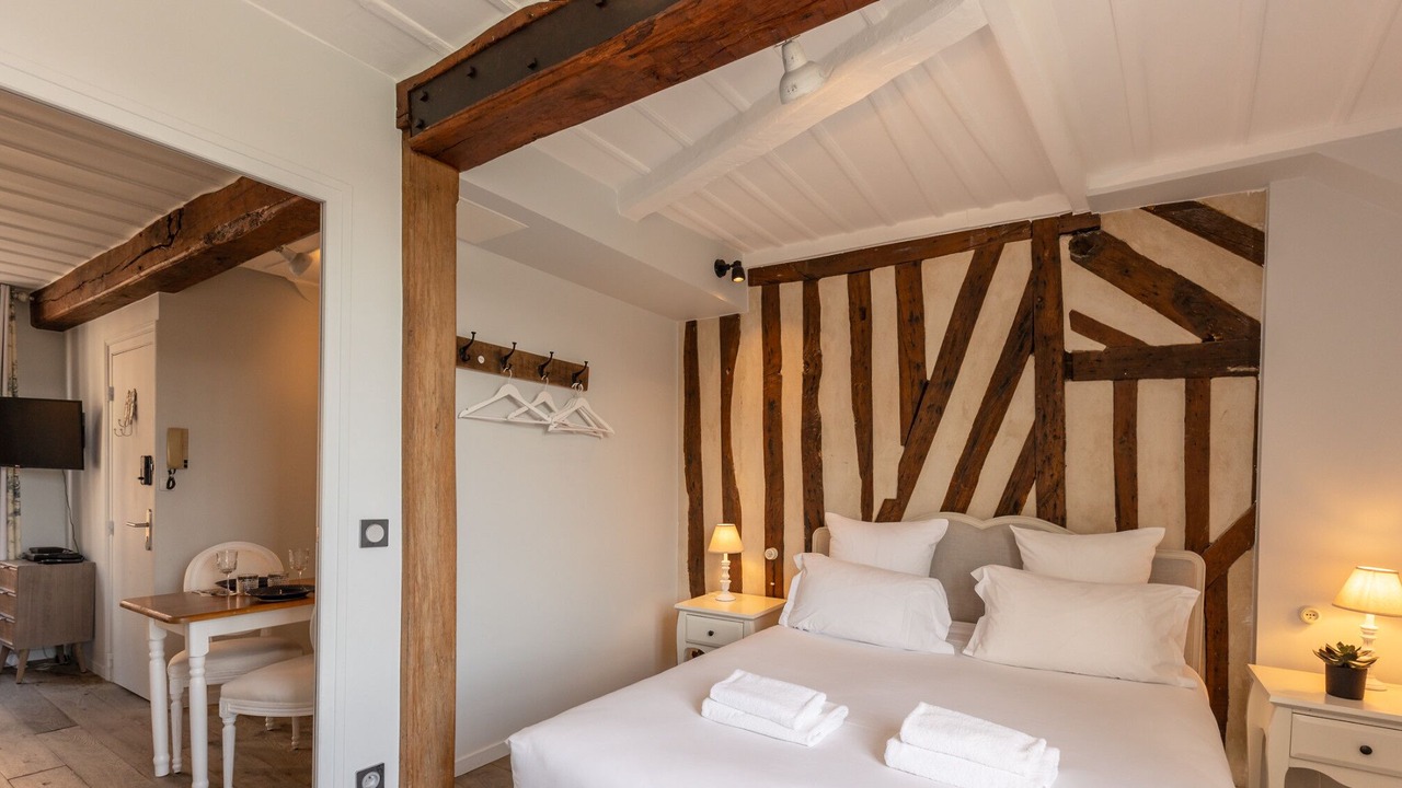 Photo of Bedroom in Honfleur