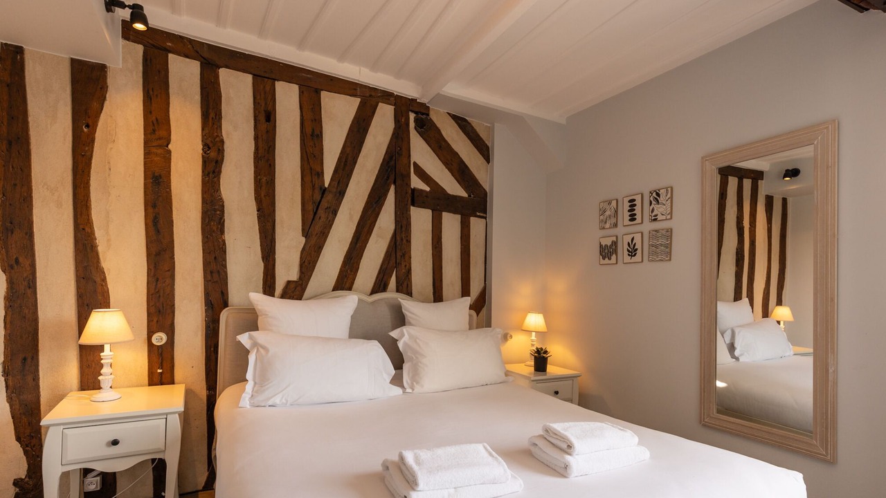 Photo of Bedroom in Honfleur