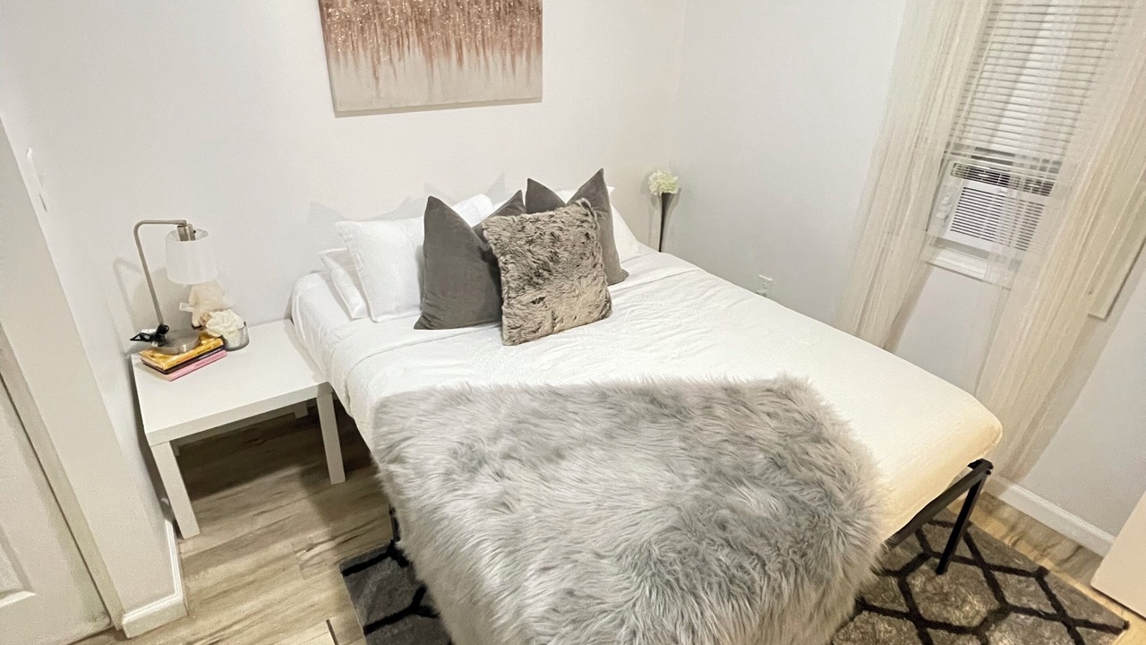 Photo of Bedroom in Redford
