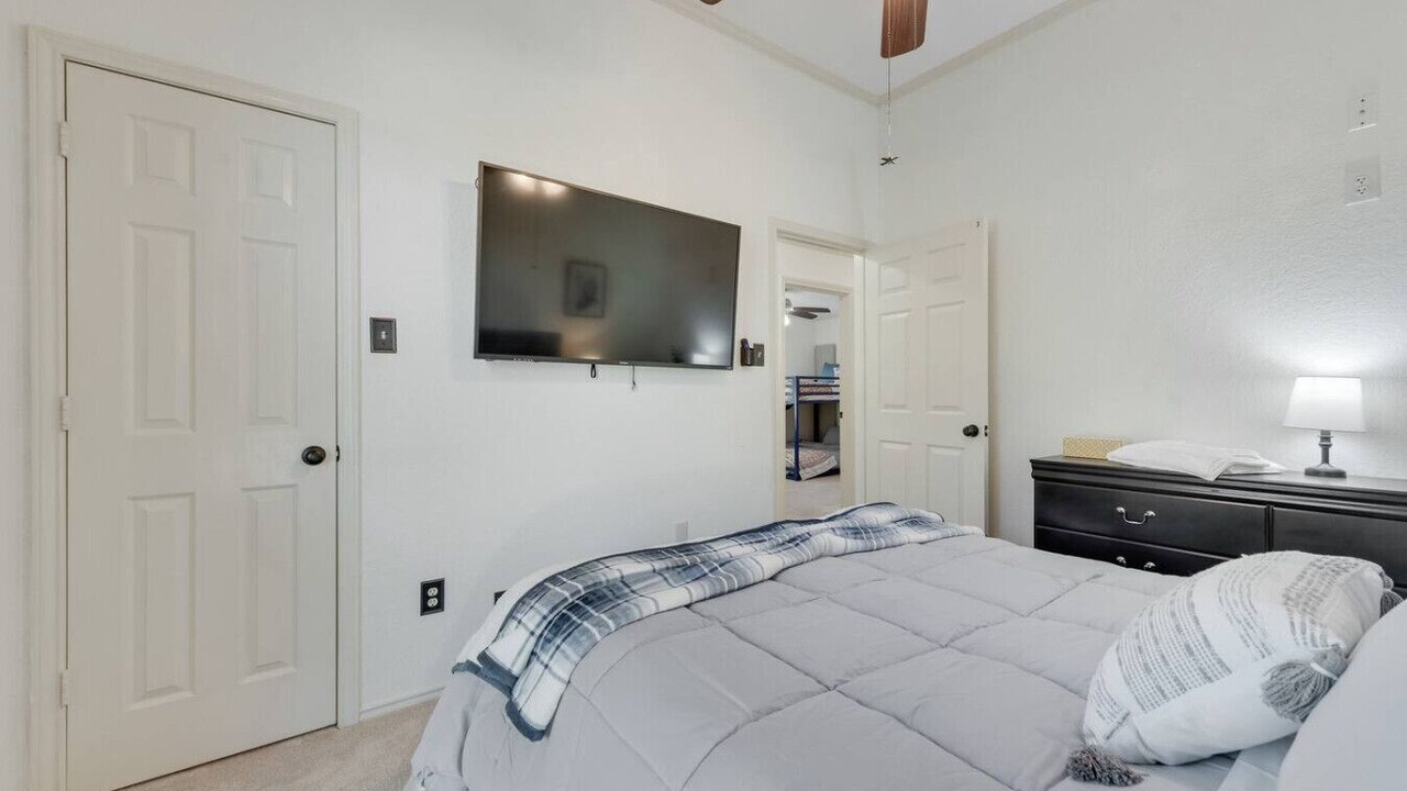 Photo of Bedroom in North Central Carrollton