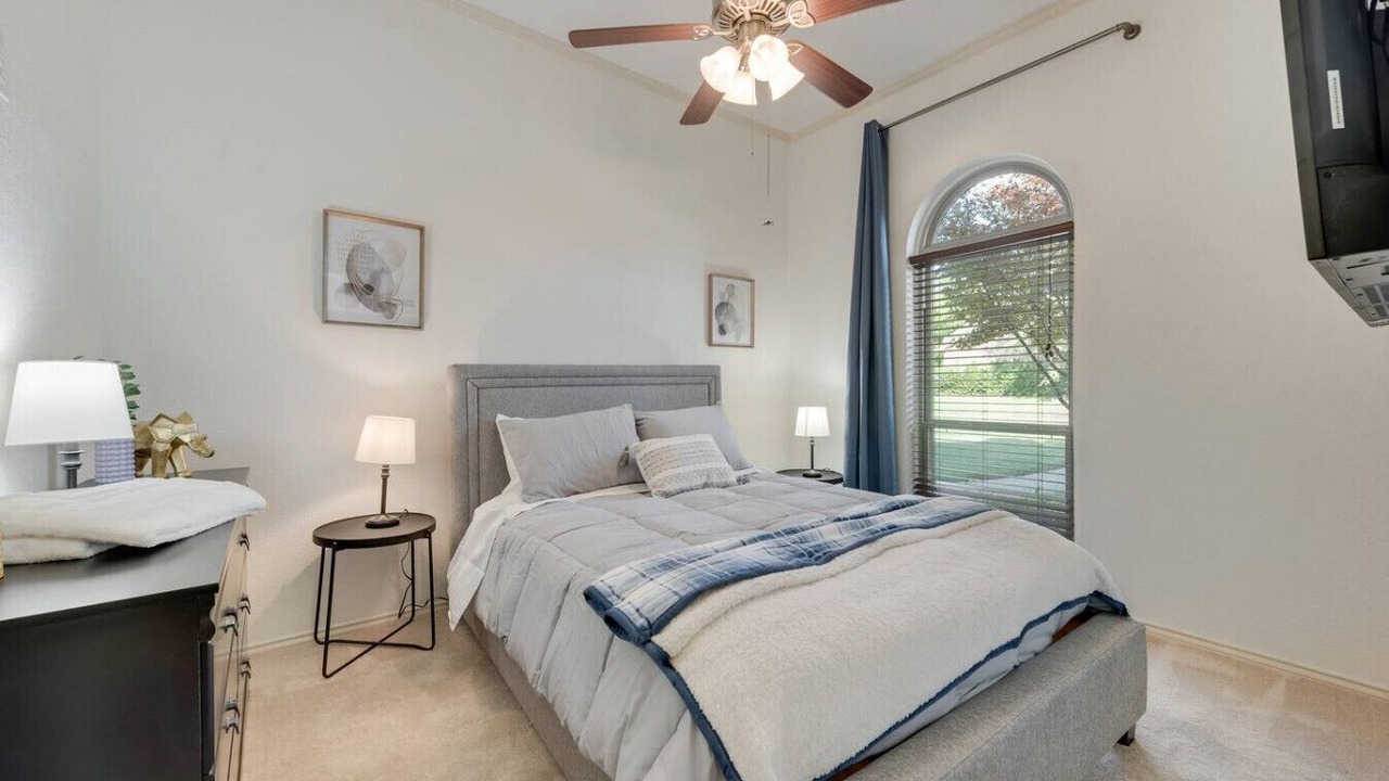 Photo of Bedroom in North Central Carrollton
