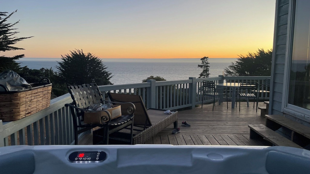 Photo of Patio Balcony in Gualala