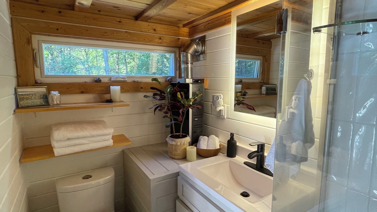 Photo of Bathroom in Clifton Royal