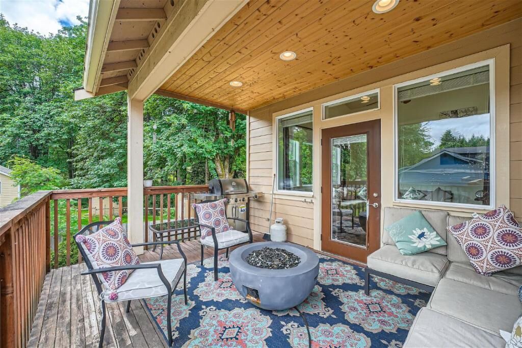 Photo of Others in Olympia