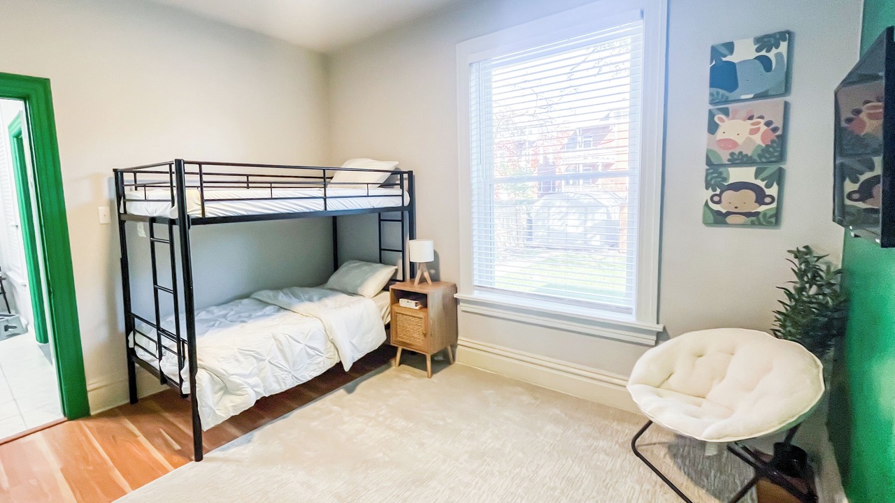Photo of Bedroom in Tower Grove East