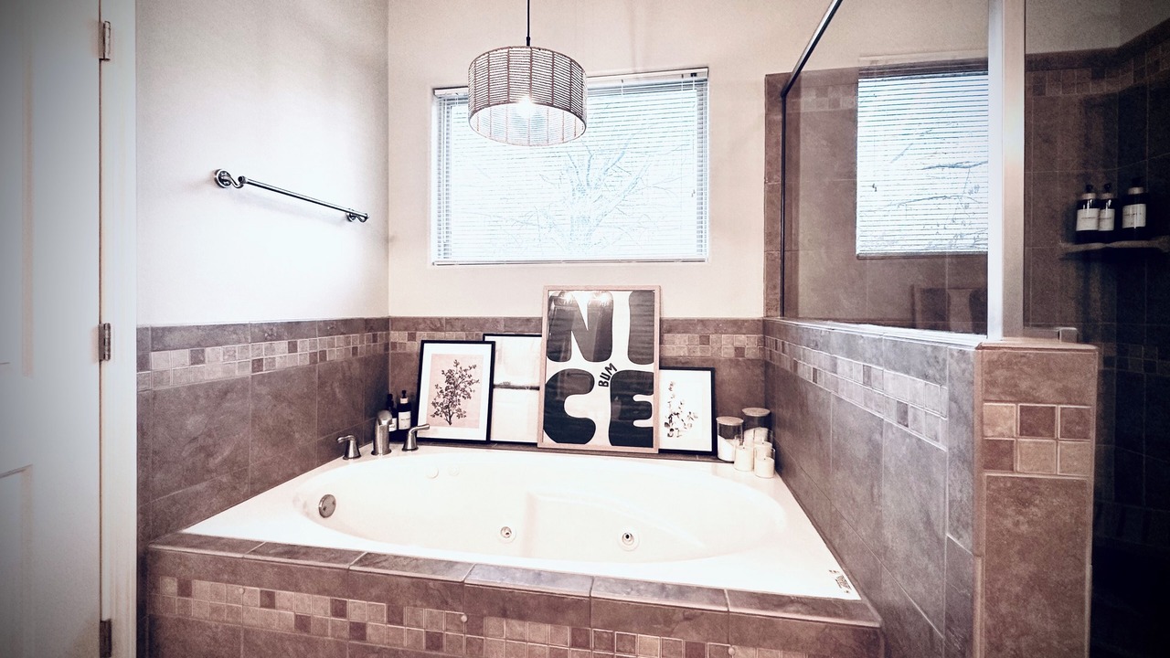 Photo of Bathroom in Shell Knob