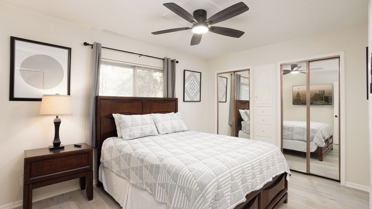 Photo of Bedroom in North San Antonio - SAT