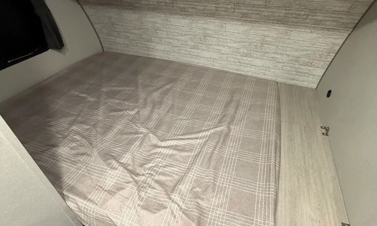 Photo of Bedroom in Southfield