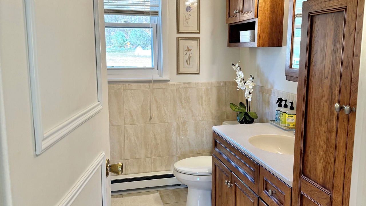 Photo of Bathroom in Benton