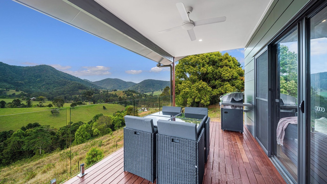 Photo of Patio Balcony in Coolabine