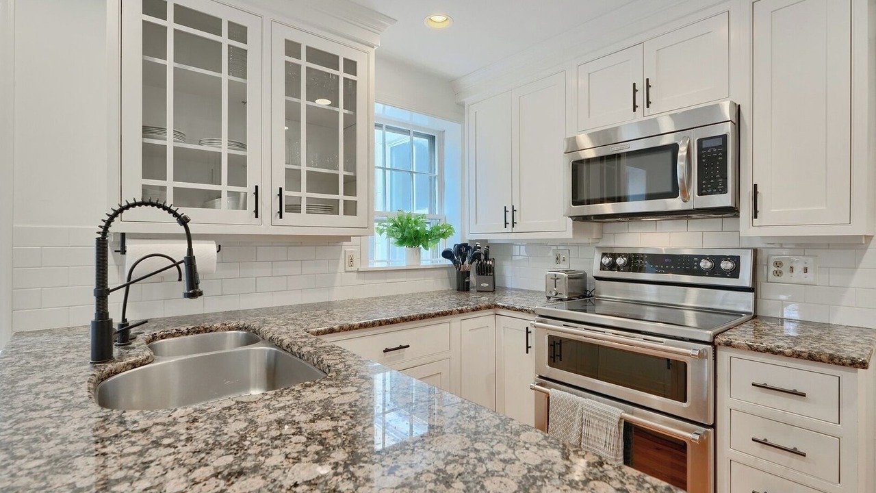 Photo of Kitchen in Historic District