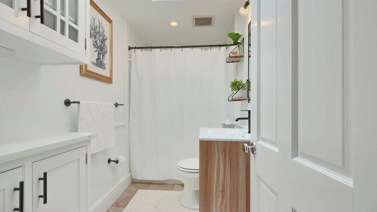 Photo of Bathroom in Historic District