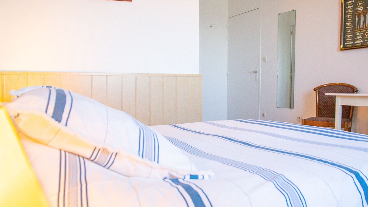 Photo of Bedroom in Fiennes