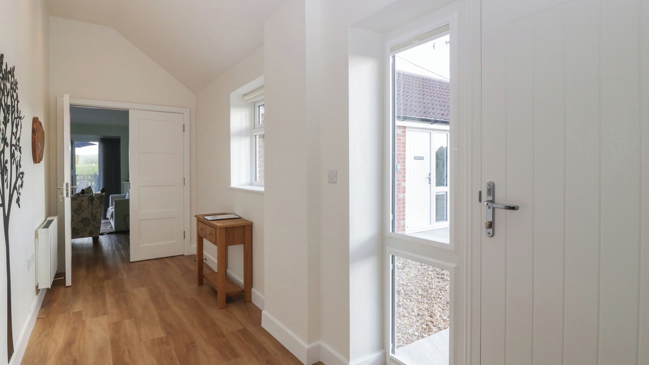 Photo of Others in Mere