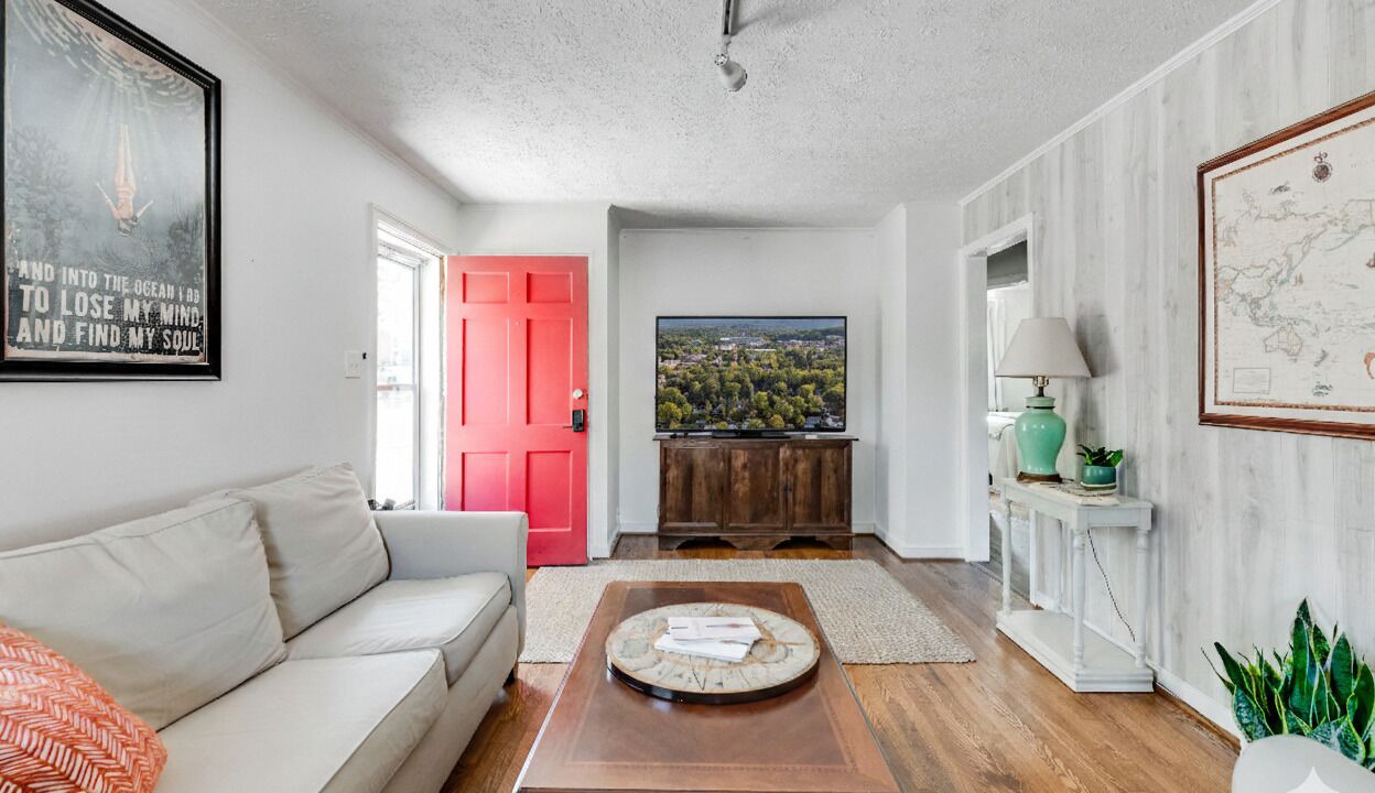 Photo of Livingroom in Richmond