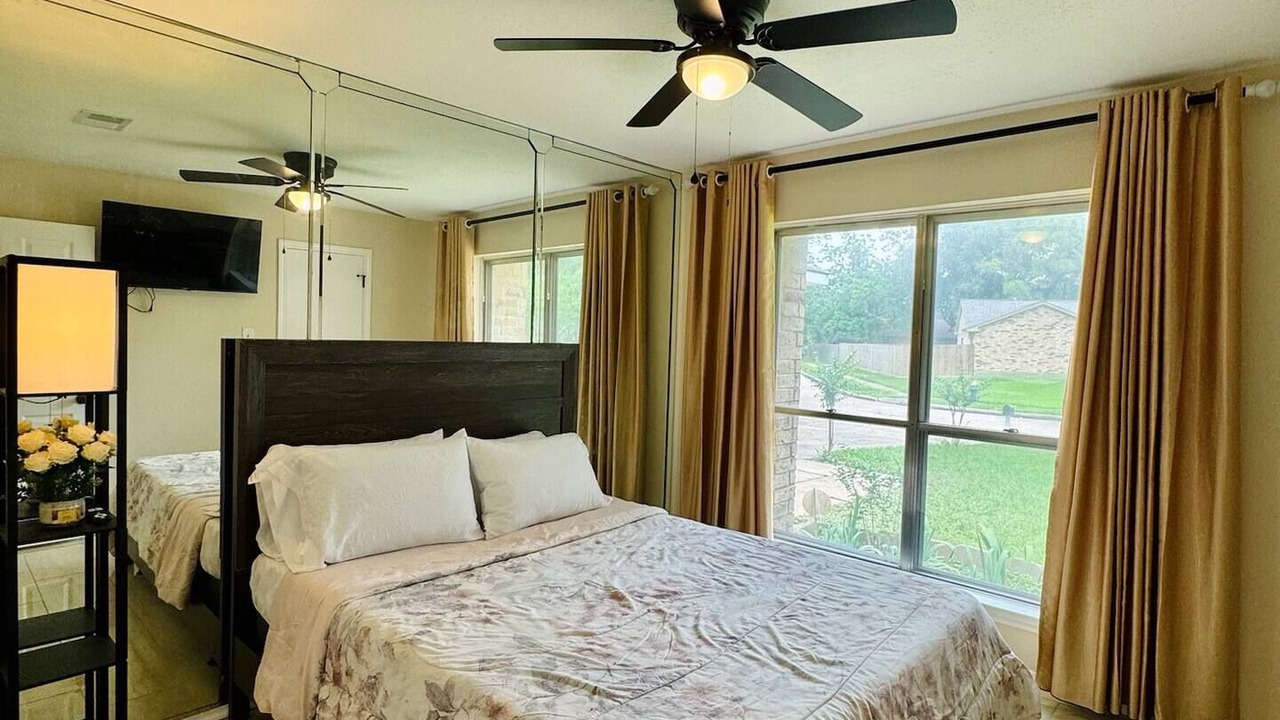 Photo of Bedroom in George Bush Park/Eldridge