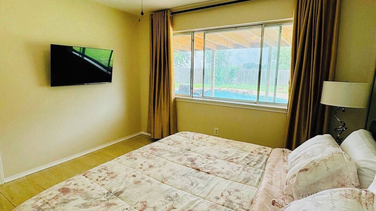 Photo of Bedroom in George Bush Park/Eldridge