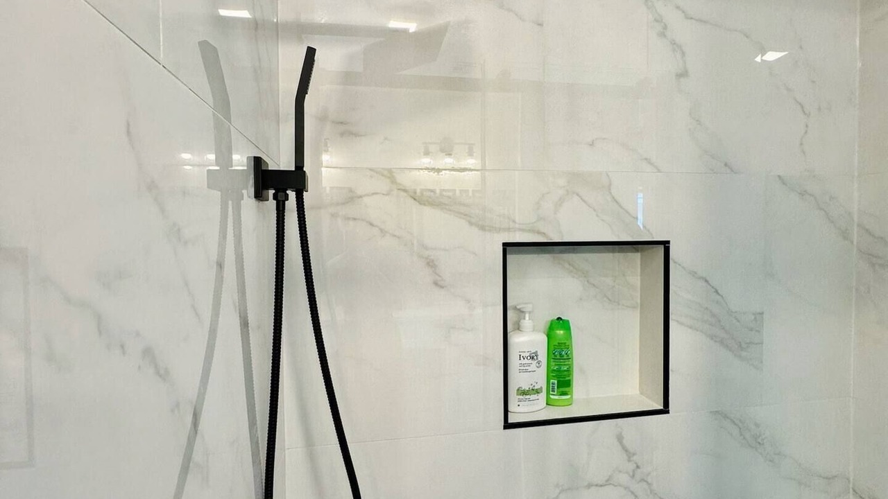 Photo of Bathroom in George Bush Park/Eldridge