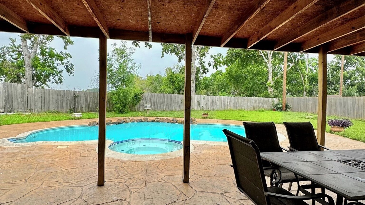 Photo of Outdoor in George Bush Park/Eldridge