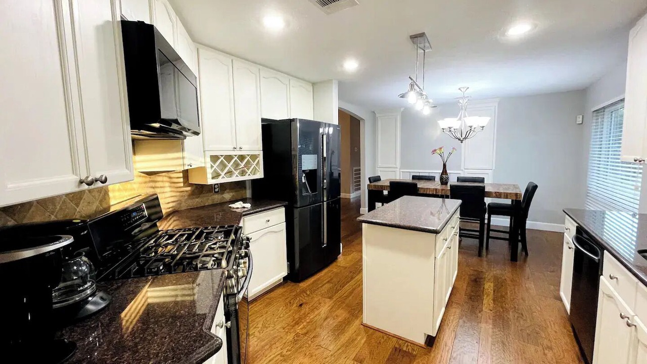 Photo of Kitchen in Barker