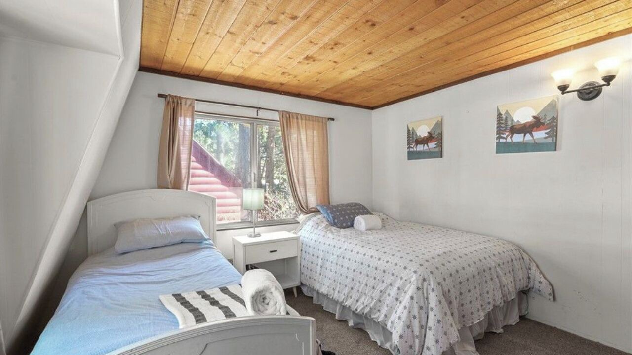 Photo of Bedroom in Big Bear City
