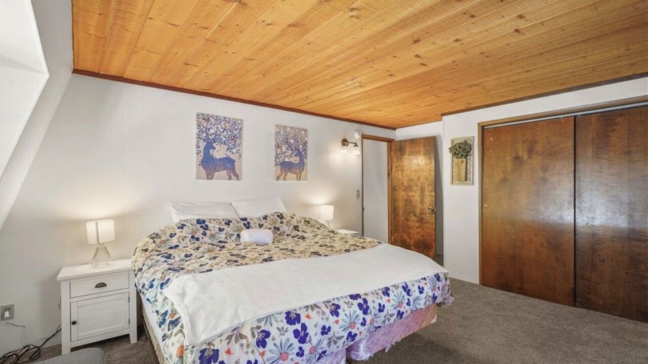 Photo of Bedroom in Big Bear City