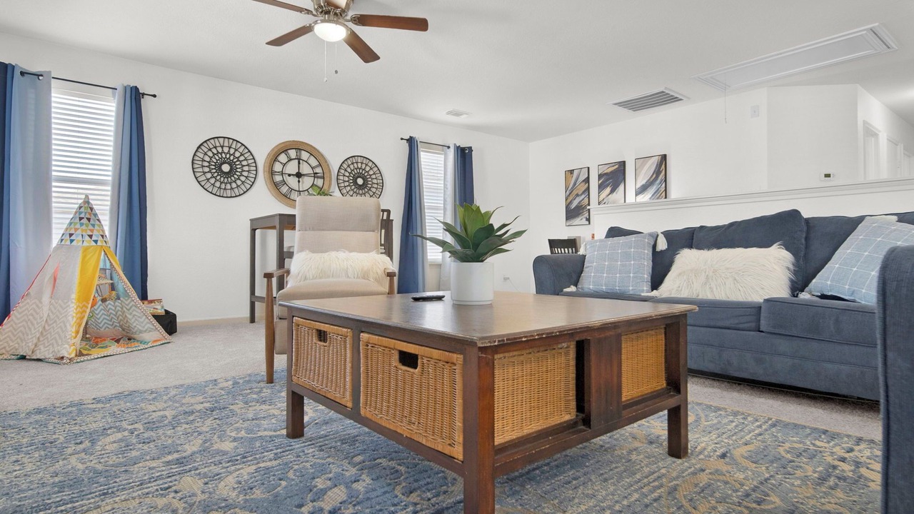 Photo of Livingroom in Tomball
