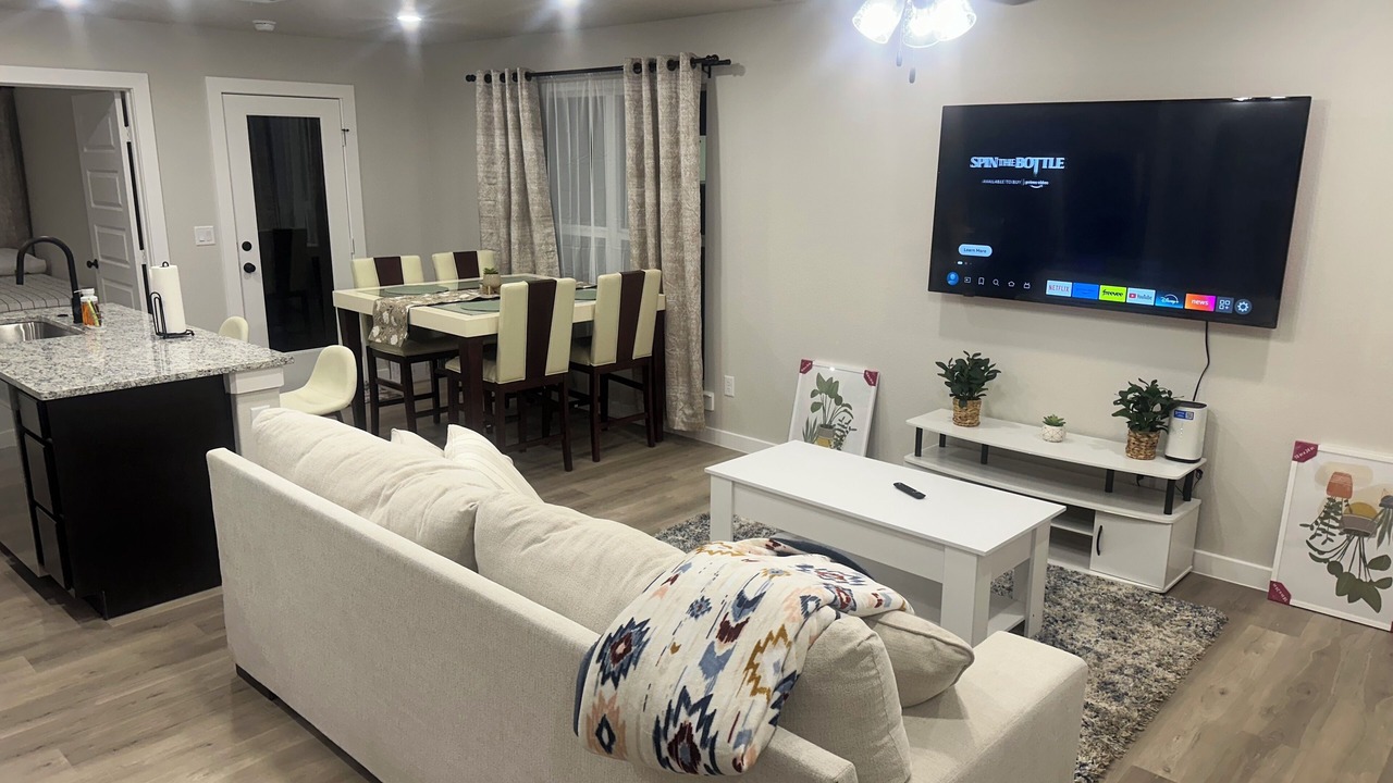 Photo of Livingroom in Odessa