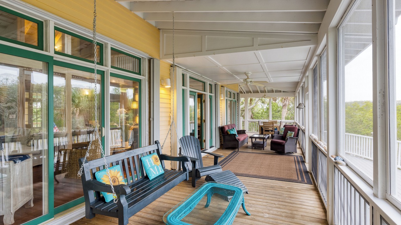 Photo of Patio Balcony in Edisto Island