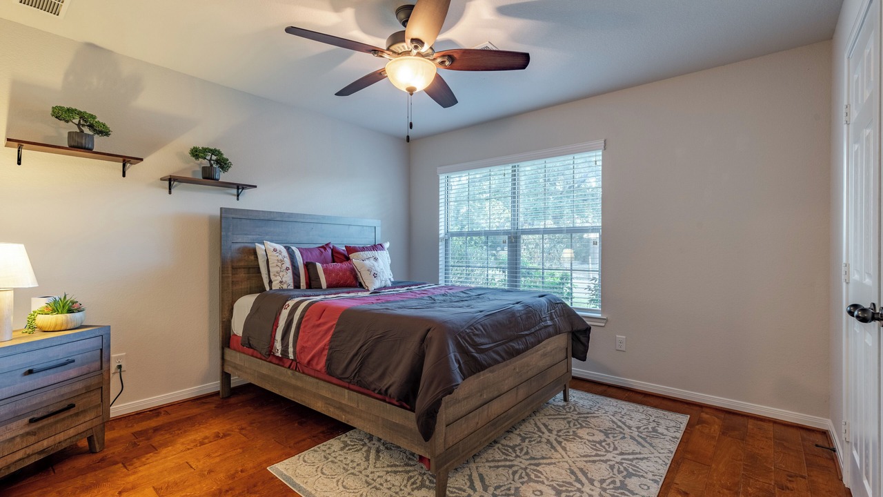 Photo of Bedroom in Quinlan