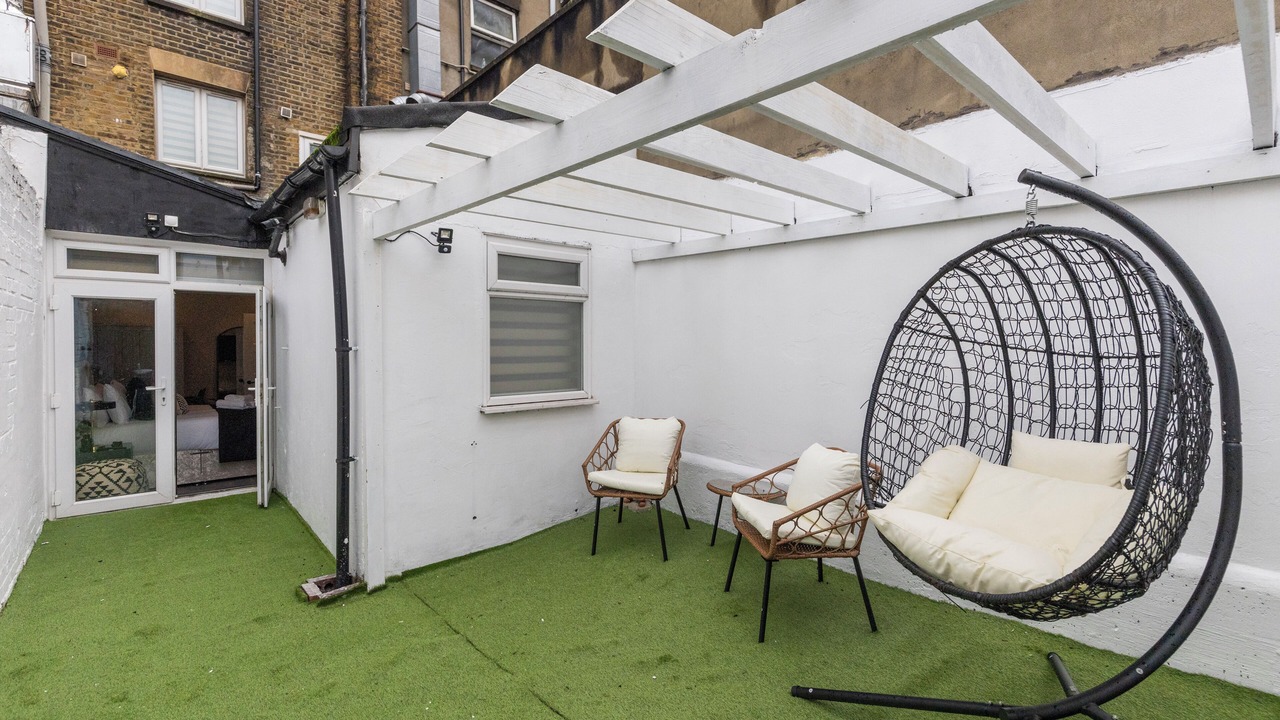Photo of Patio Balcony in New Cross
