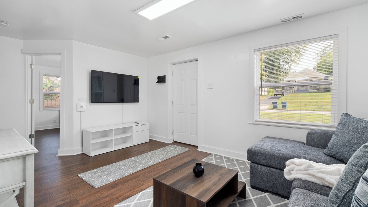 Photo of Livingroom in Berkeley
