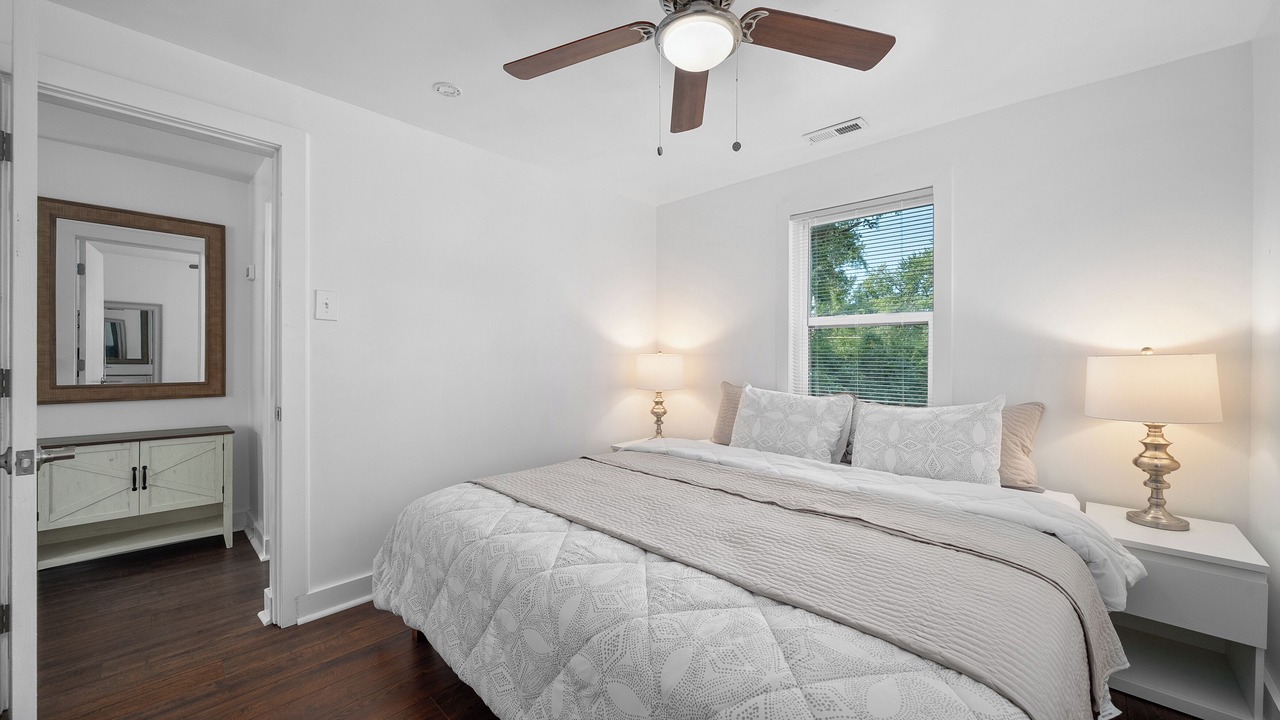 Photo of Bedroom in Berkeley