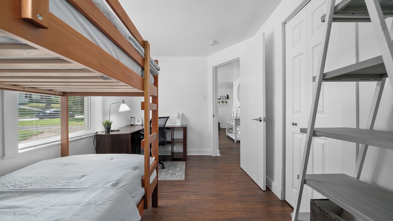 Photo of Bedroom in Berkeley
