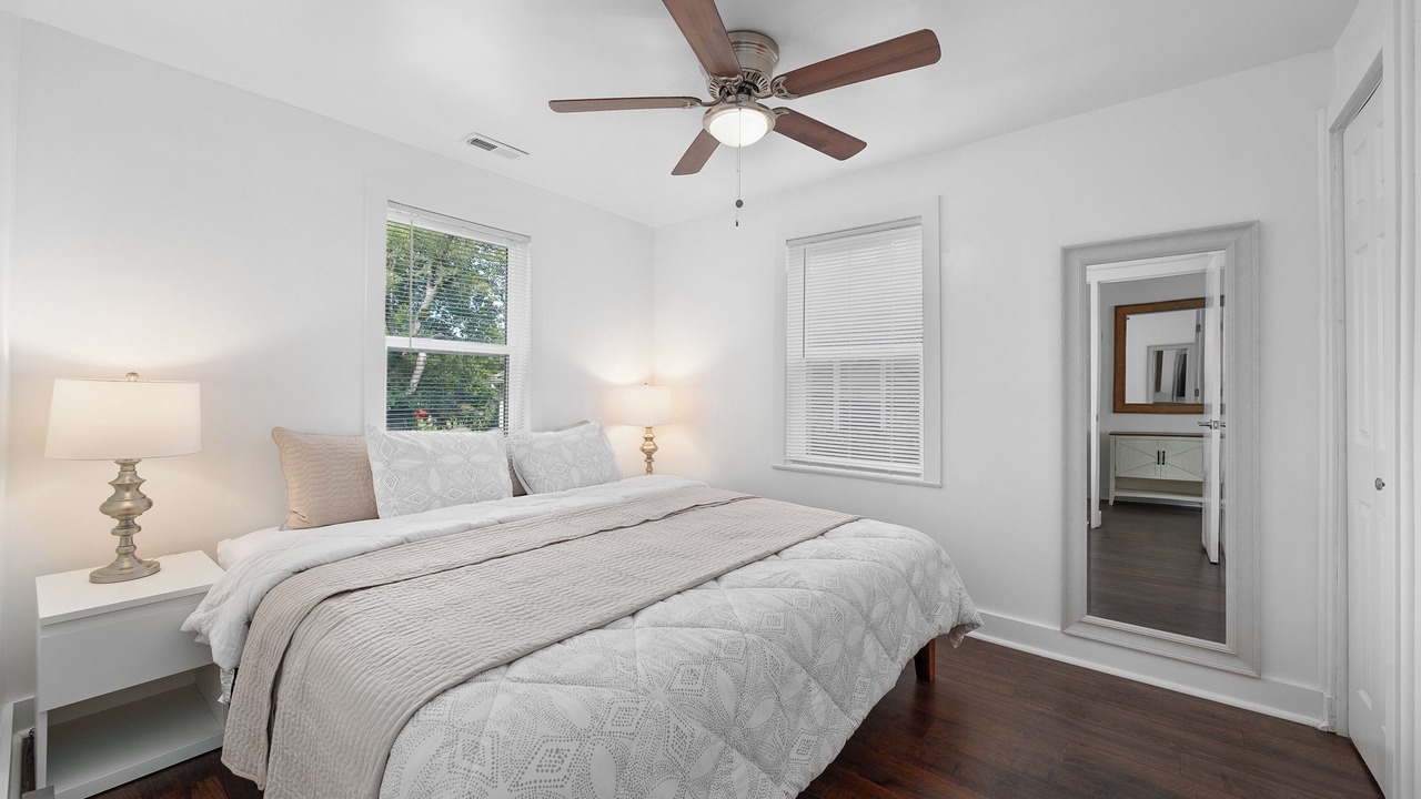 Photo of Bedroom in Berkeley