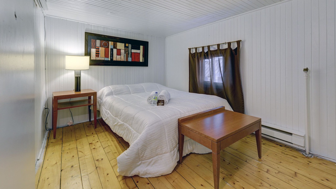 Photo of Bedroom in Saint-Jean-Baptiste
