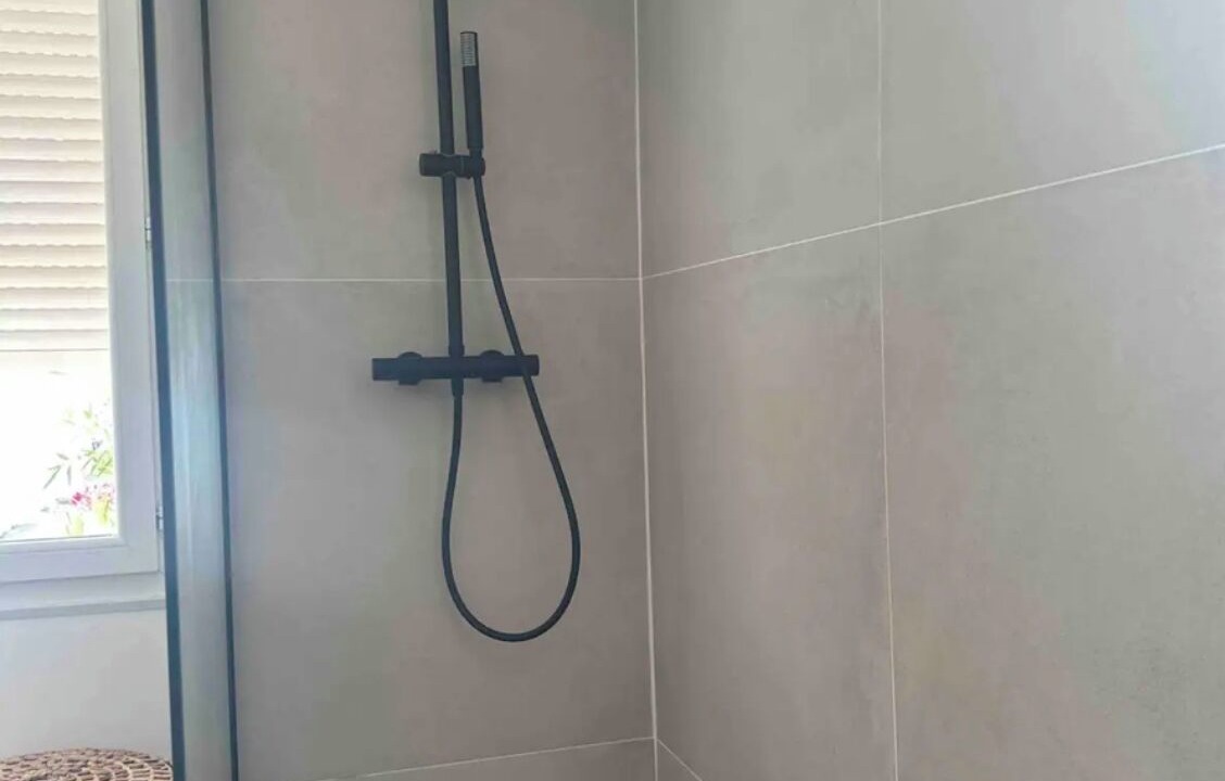 Photo of Bathroom in Nyls