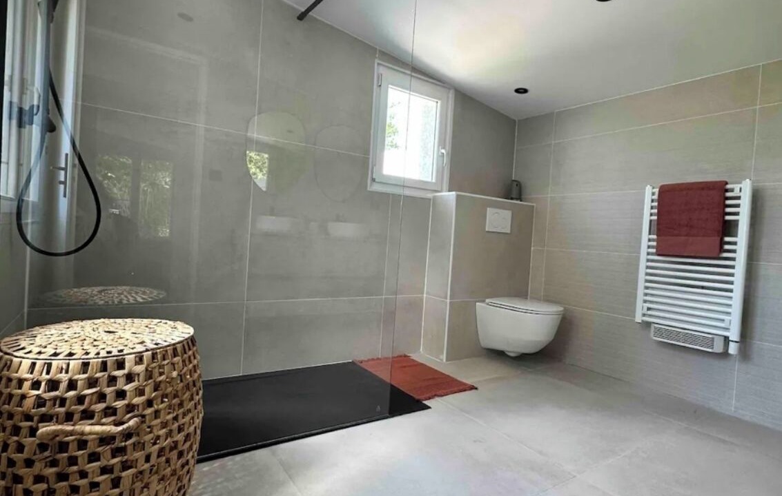 Photo of Bathroom in Nyls