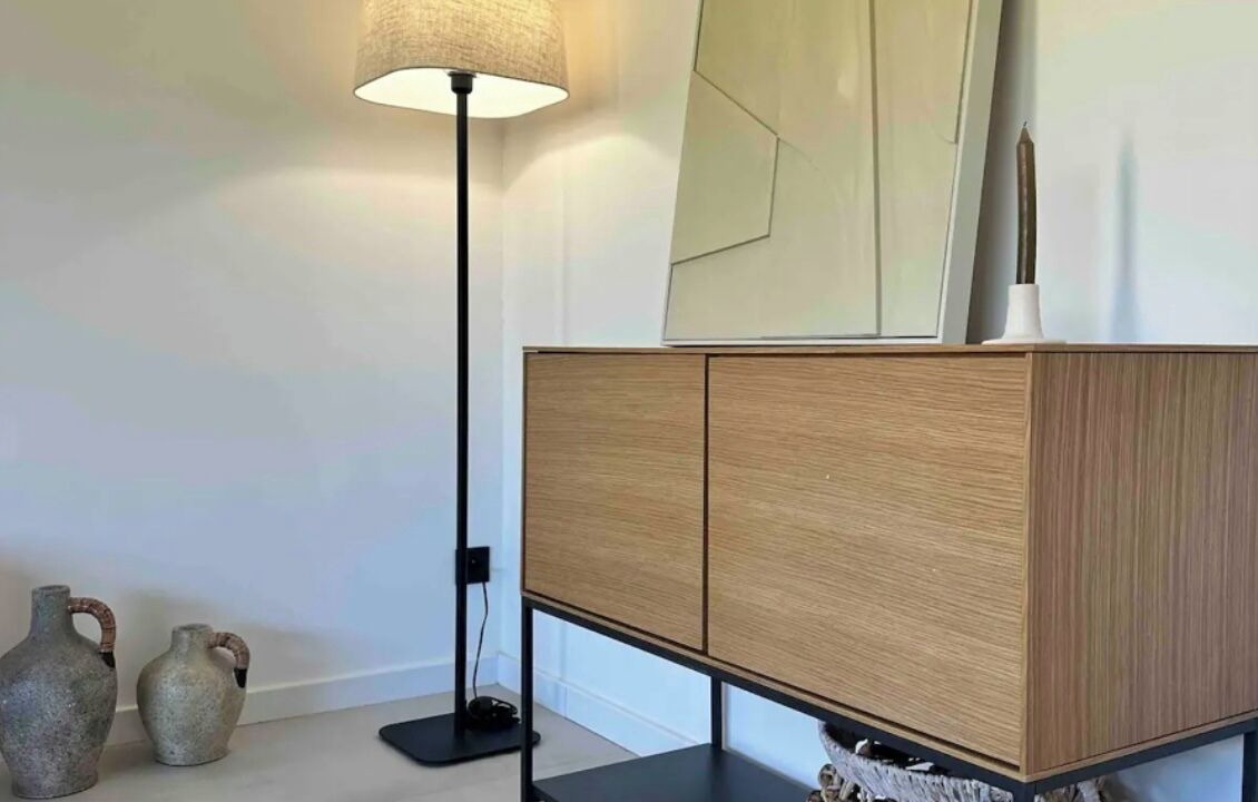 Photo of Others in Nyls