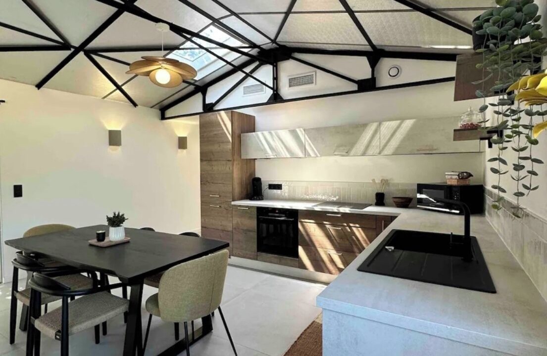 Photo of Others in Nyls