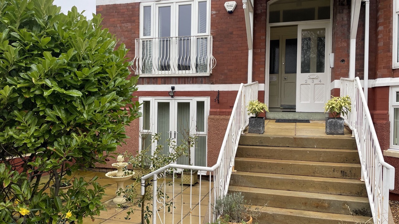 Photo of Others in Birkdale