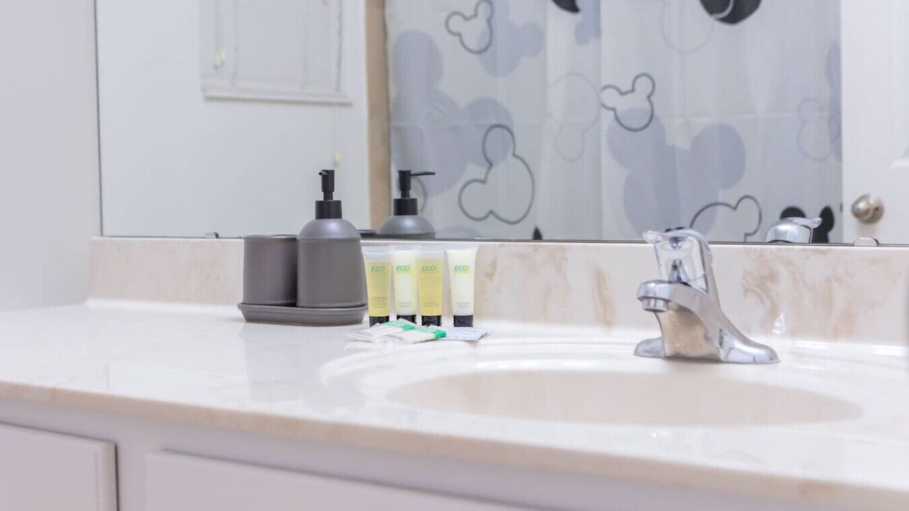 Photo of Bathroom in Veranda Palms