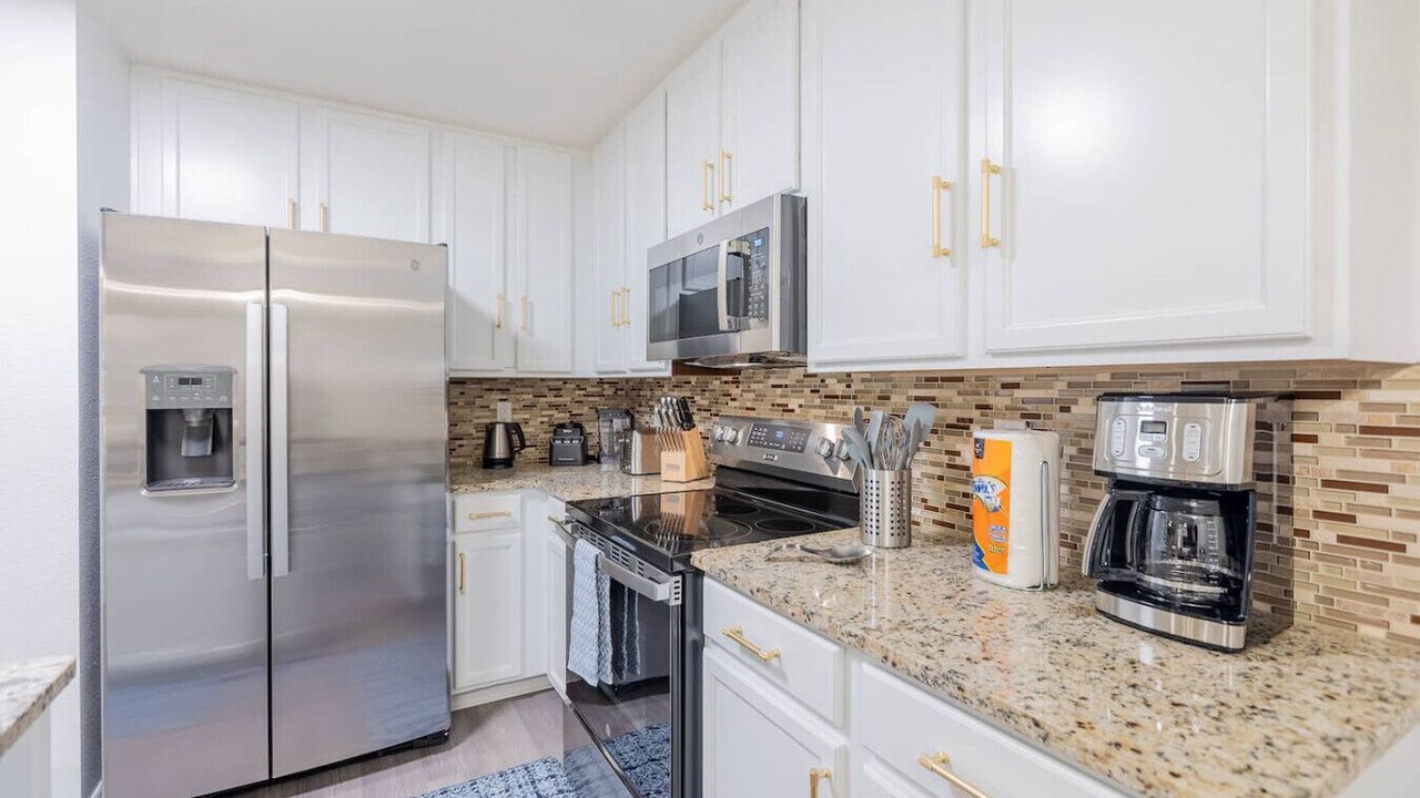 Photo of Kitchen in Veranda Palms