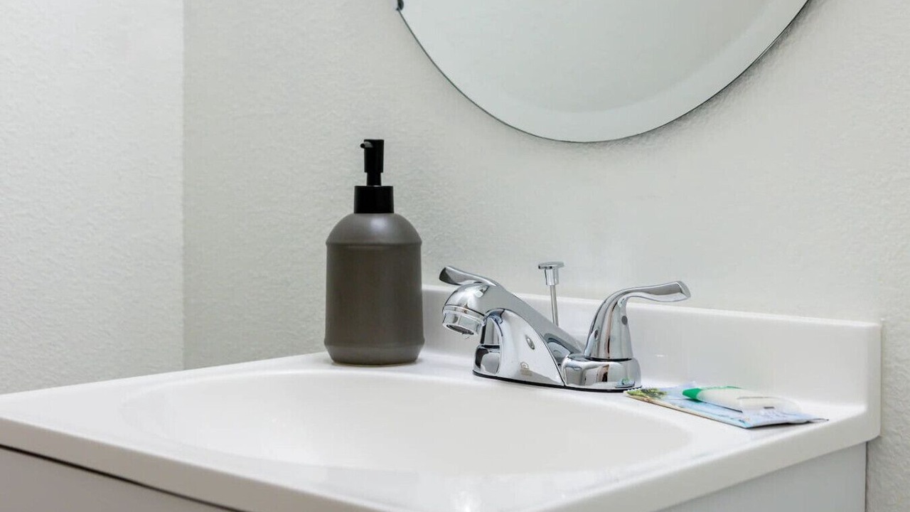 Photo of Bathroom in Veranda Palms