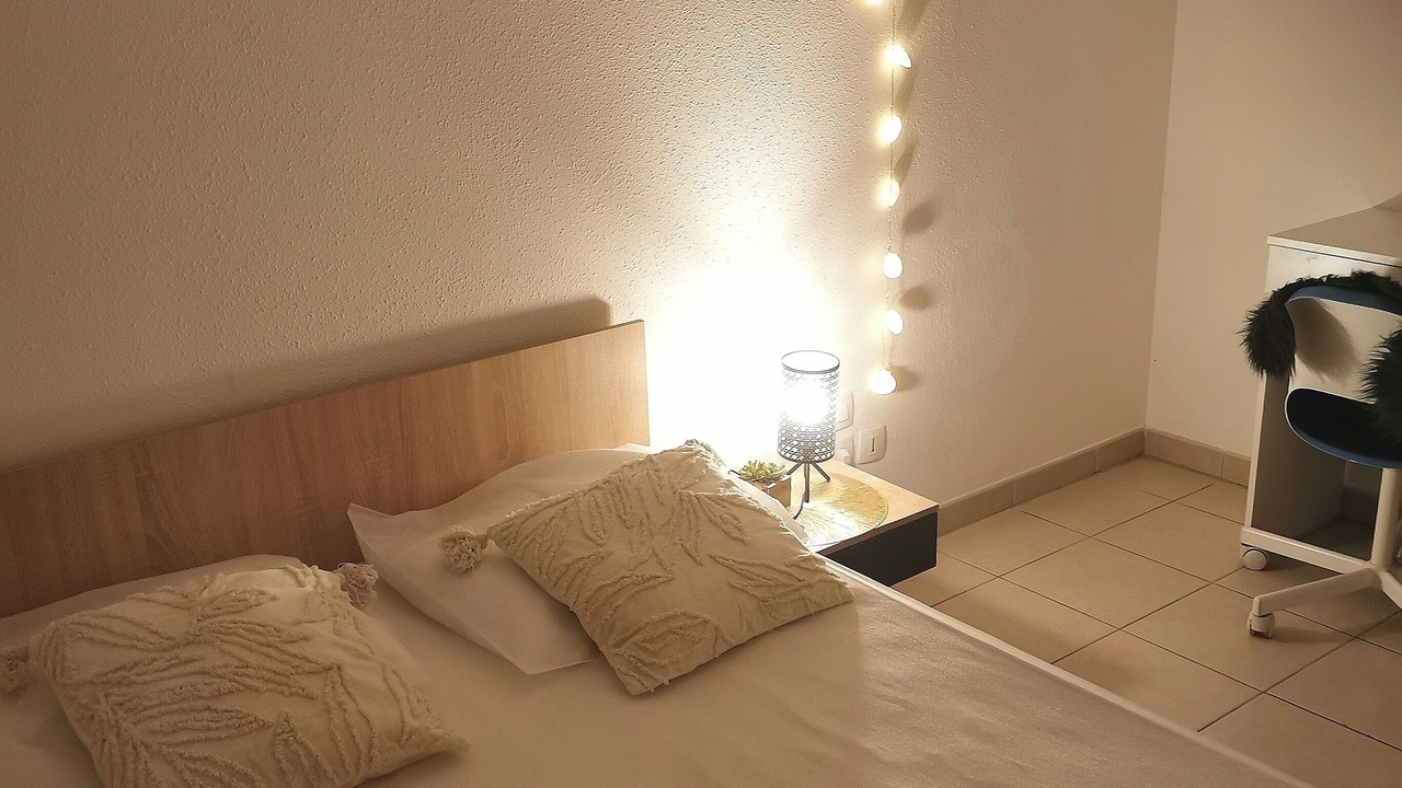 Photo of Bedroom in Saint-Jory